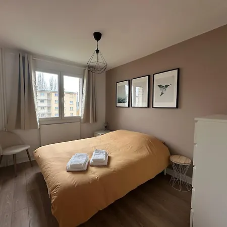 Le Saurupt Avec Parking Saint-Max