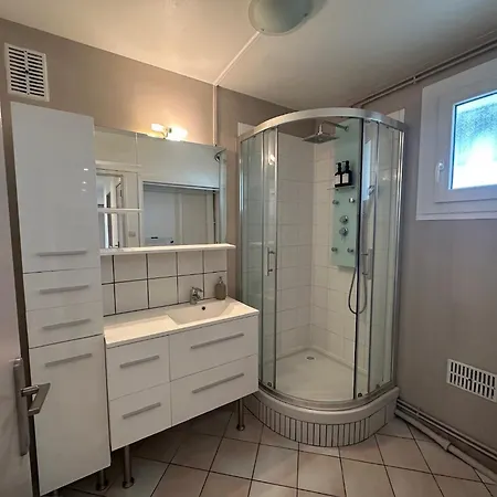 Le Saurupt Avec Parking * Saint-Max