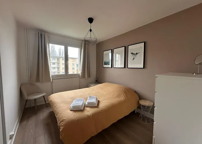 Le Saurupt Avec Parking Saint-Max