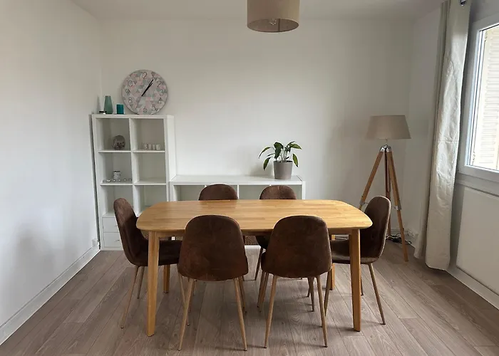 Le Saurupt Avec Parking Saint-Max